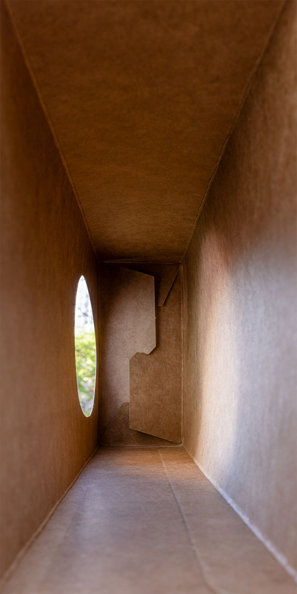 Soba, 2022
Pigment print on museum paper
240 x 120 cm
